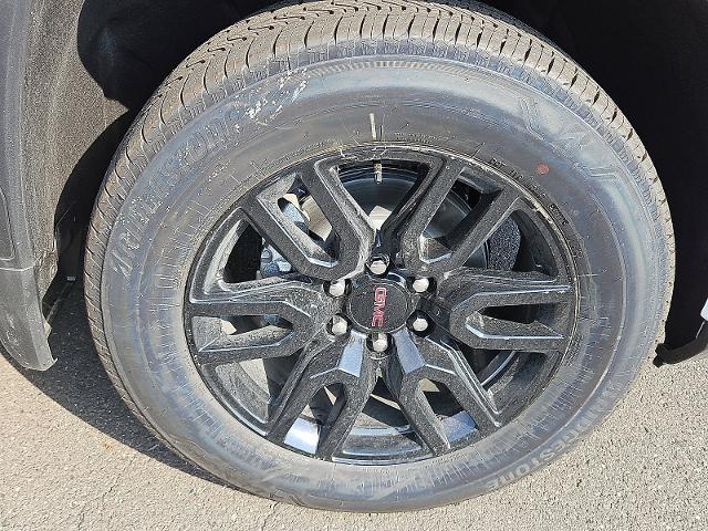 2025 GMC Sierra 1500 Vehicle Photo in TREVOSE, PA 19053-4984