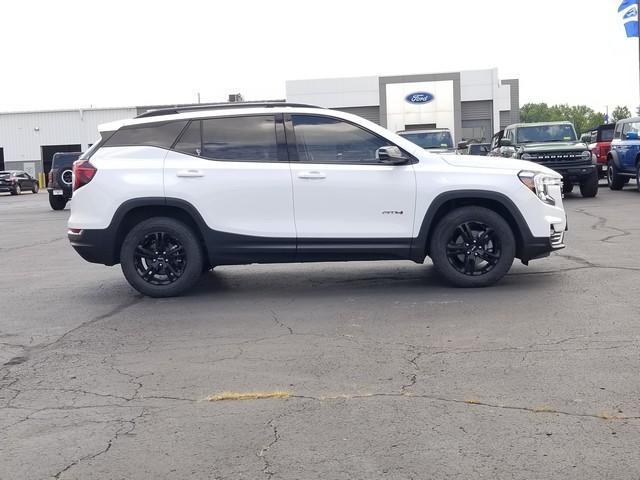 2022 GMC Terrain Vehicle Photo in ELYRIA, OH 44035-6349