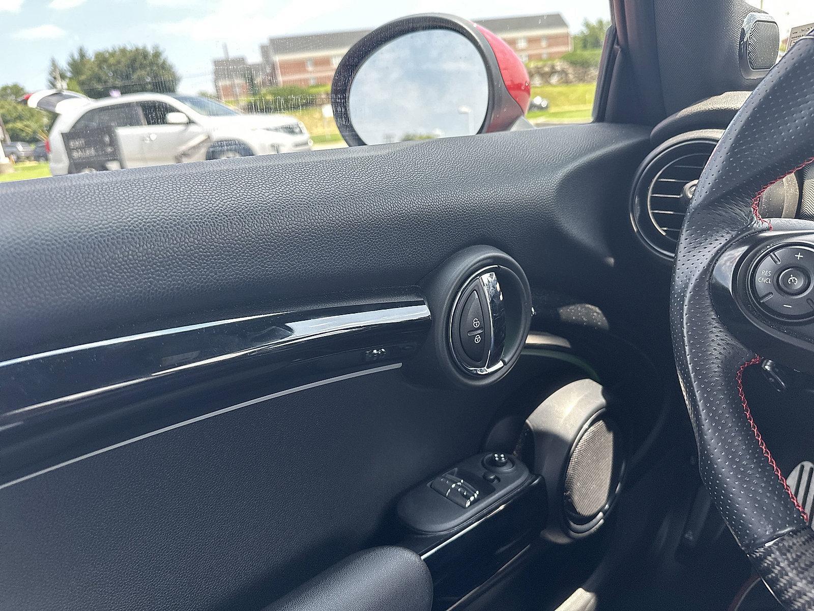 2016 MINI John Cooper Works Hardtop Vehicle Photo in Lancaster, PA 17601