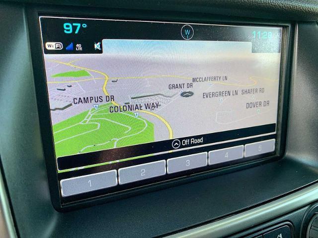 2019 Chevrolet Tahoe Vehicle Photo in MOON TOWNSHIP, PA 15108-2571