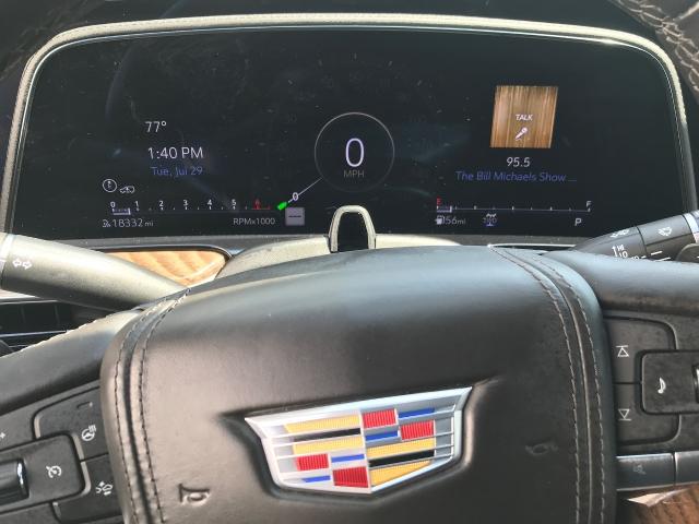 2023 Cadillac Escalade Vehicle Photo in GREEN BAY, WI 54303-3330