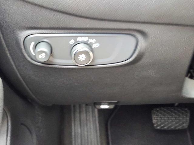 2022 Chevrolet Equinox Vehicle Photo in DENTON, TX 76210-9321