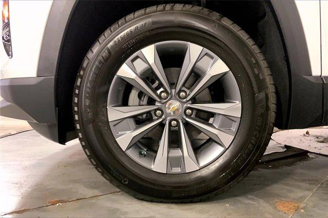2025 Chevrolet Equinox Vehicle Photo in INDEPENDENCE, MO 64055-1314