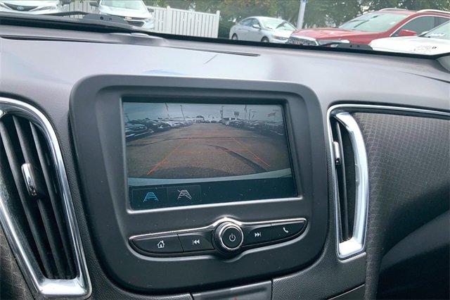 2018 Chevrolet Malibu Vehicle Photo in INDEPENDENCE, MO 64055-1377