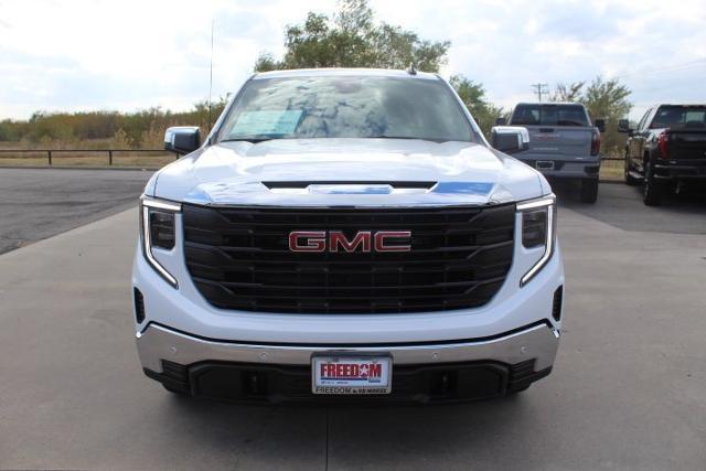 2025 GMC Sierra 1500 Vehicle Photo in Greenville, TX 75402