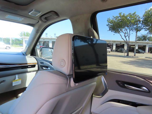 2024 Cadillac Escalade Vehicle Photo in DELRAY BEACH, FL 33483-3294