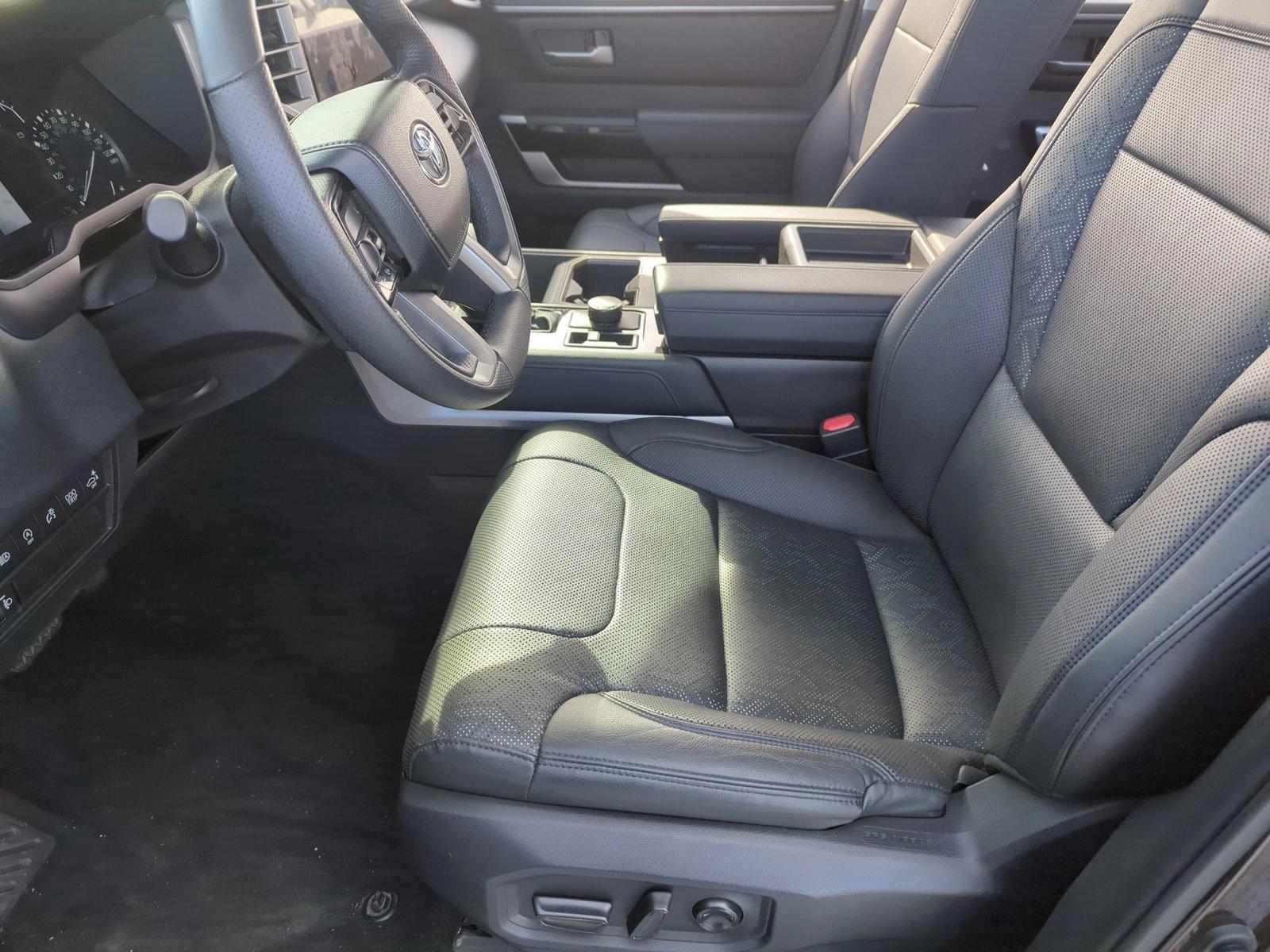 2022 Toyota Tundra 4WD Vehicle Photo in Ft. Myers, FL 33907