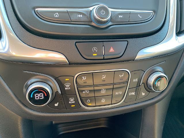 2022 Chevrolet Equinox Vehicle Photo in MOON TOWNSHIP, PA 15108-2571
