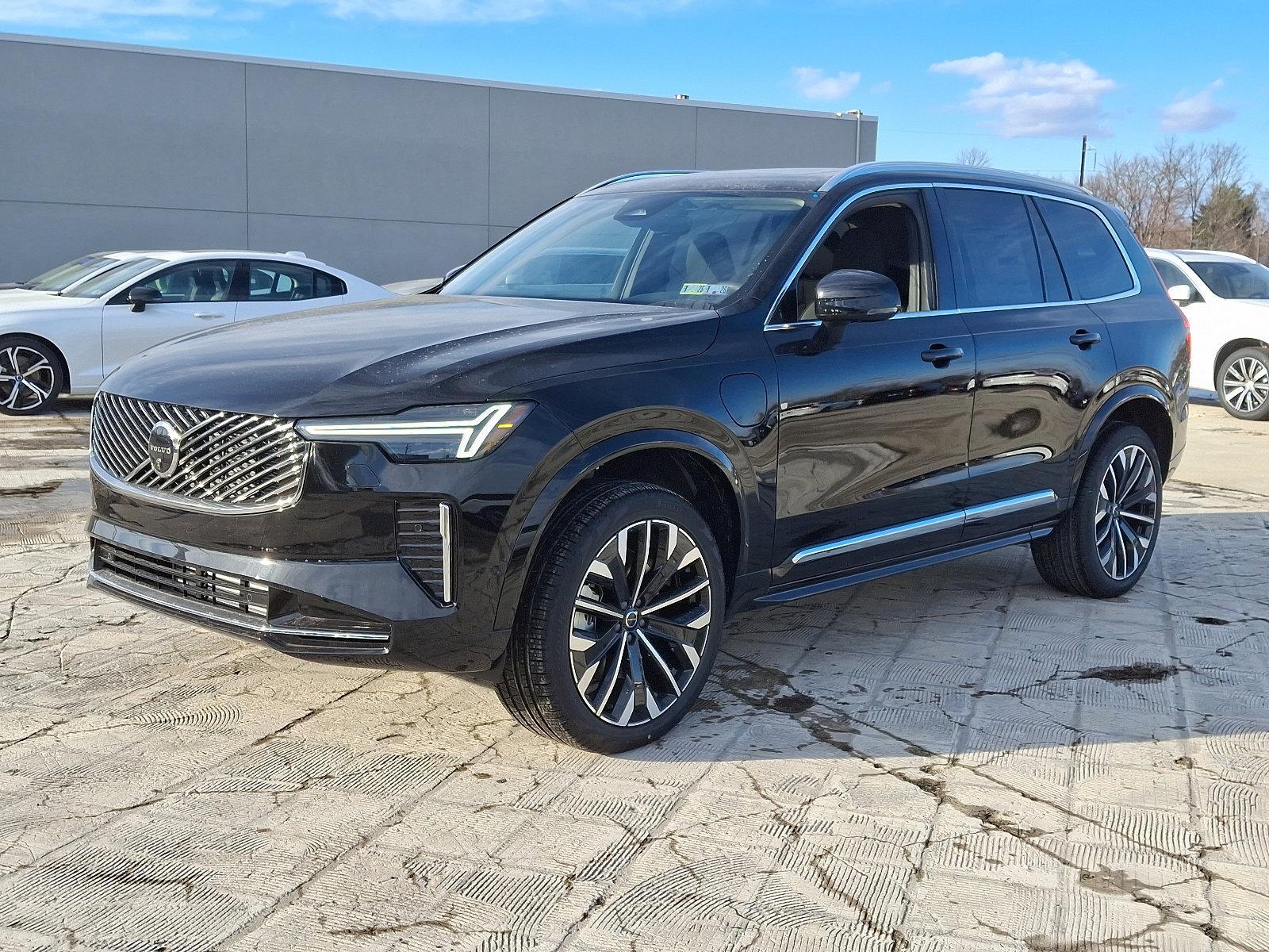 2025 Volvo XC90 Plug-In Hybrid Vehicle Photo in Trevose, PA 19053