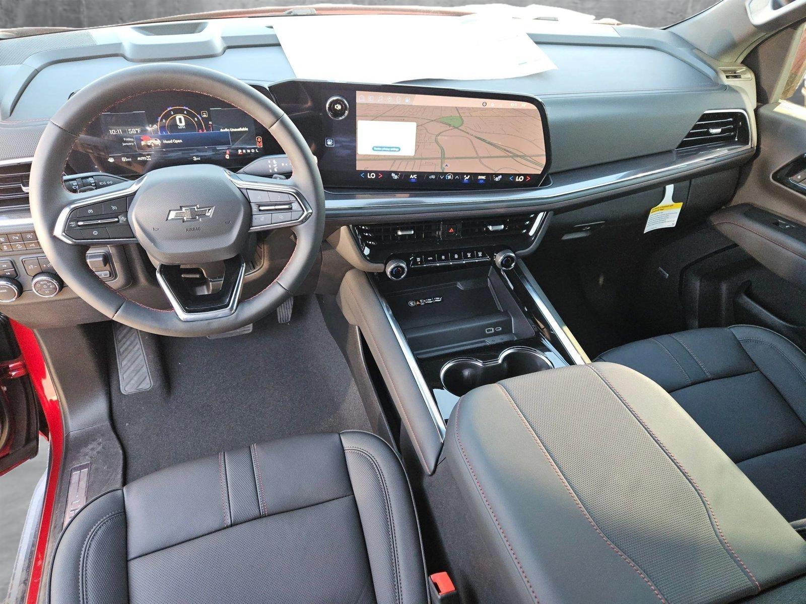 2025 Chevrolet Suburban Vehicle Photo in GILBERT, AZ 85297-0446