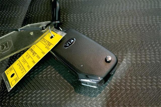 2021 Kia Sportage Vehicle Photo in Lees Summit, MO 64086