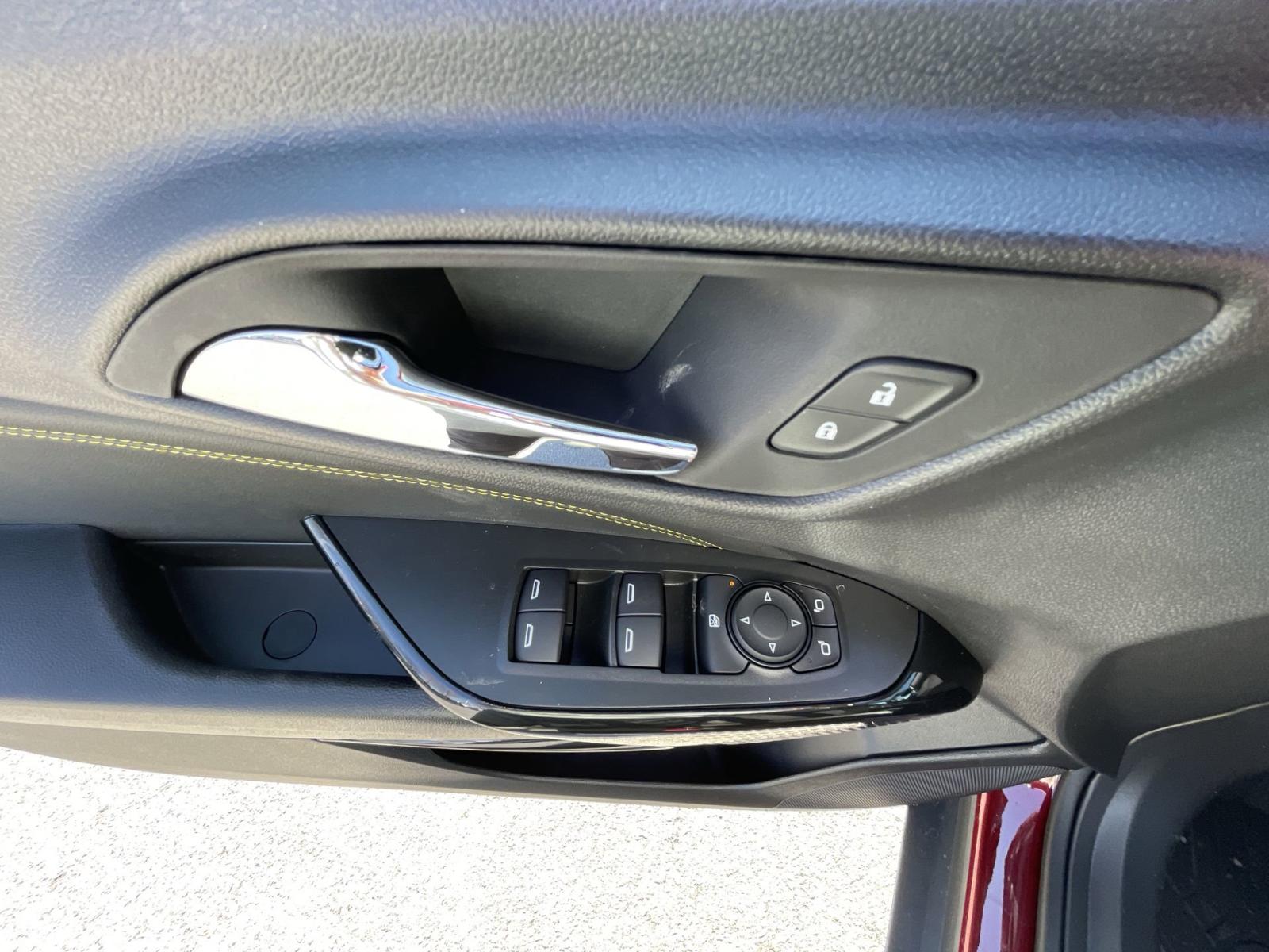 2025 Chevrolet Trax Vehicle Photo in BENTONVILLE, AR 72712-4322