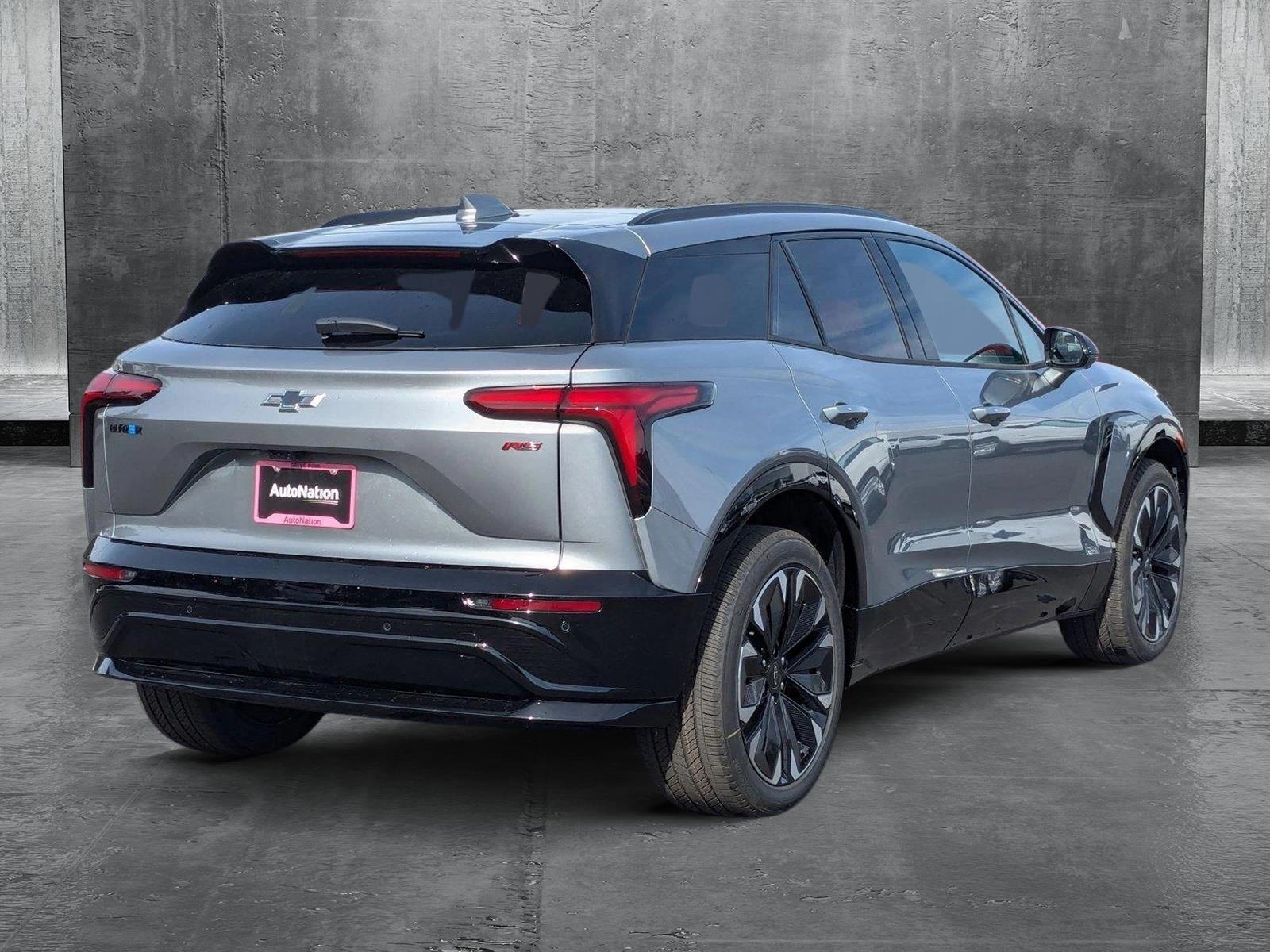 2025 Chevrolet Blazer EV Vehicle Photo in VALENCIA, CA 91355-1705