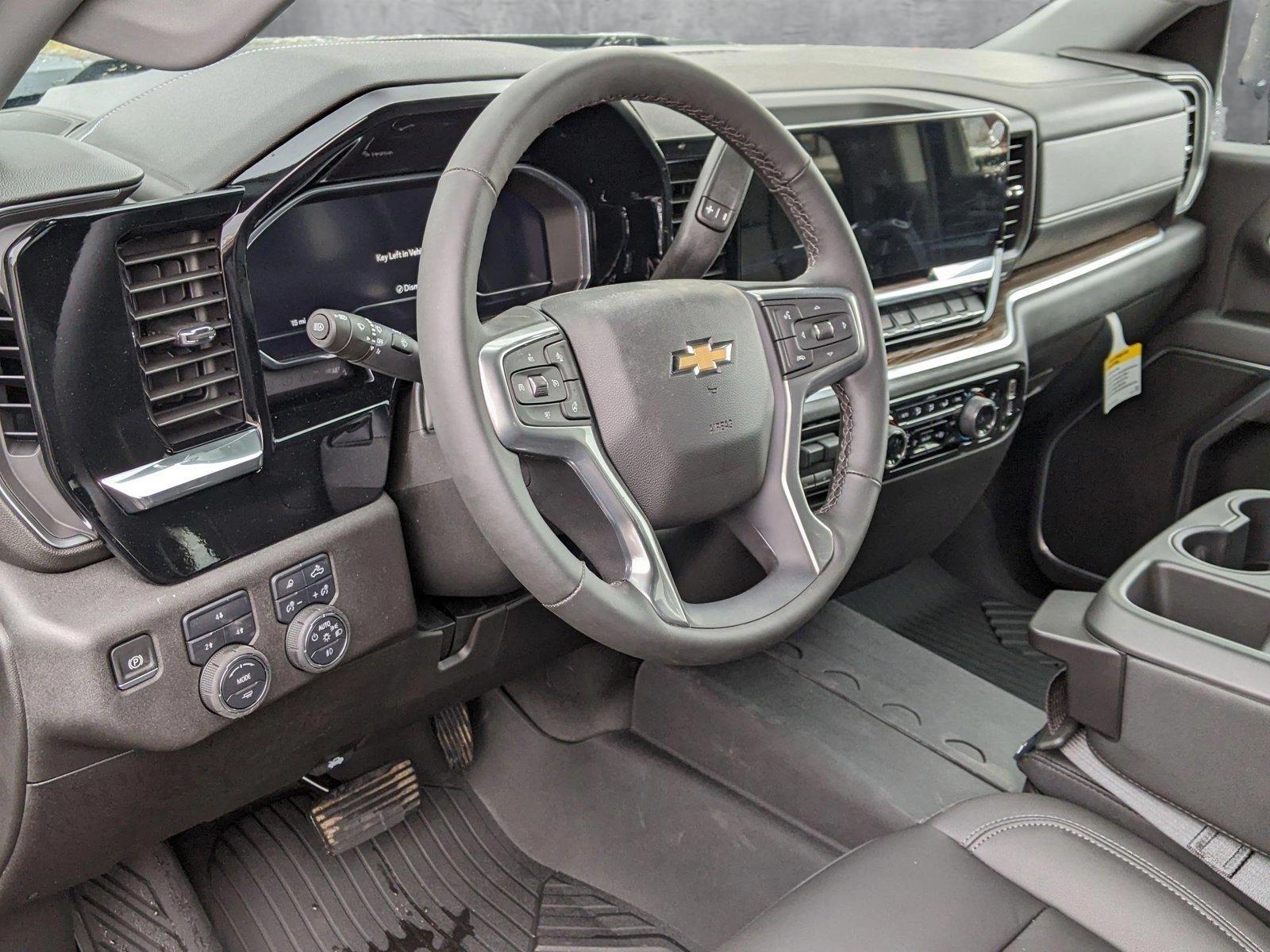 2025 Chevrolet Silverado 2500 HD Vehicle Photo in TIMONIUM, MD 21093-2300