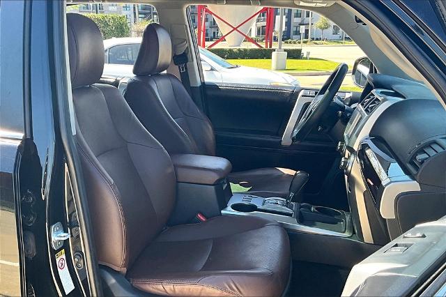 2017 Toyota 4Runner Vehicle Photo in Houston, TX 77007