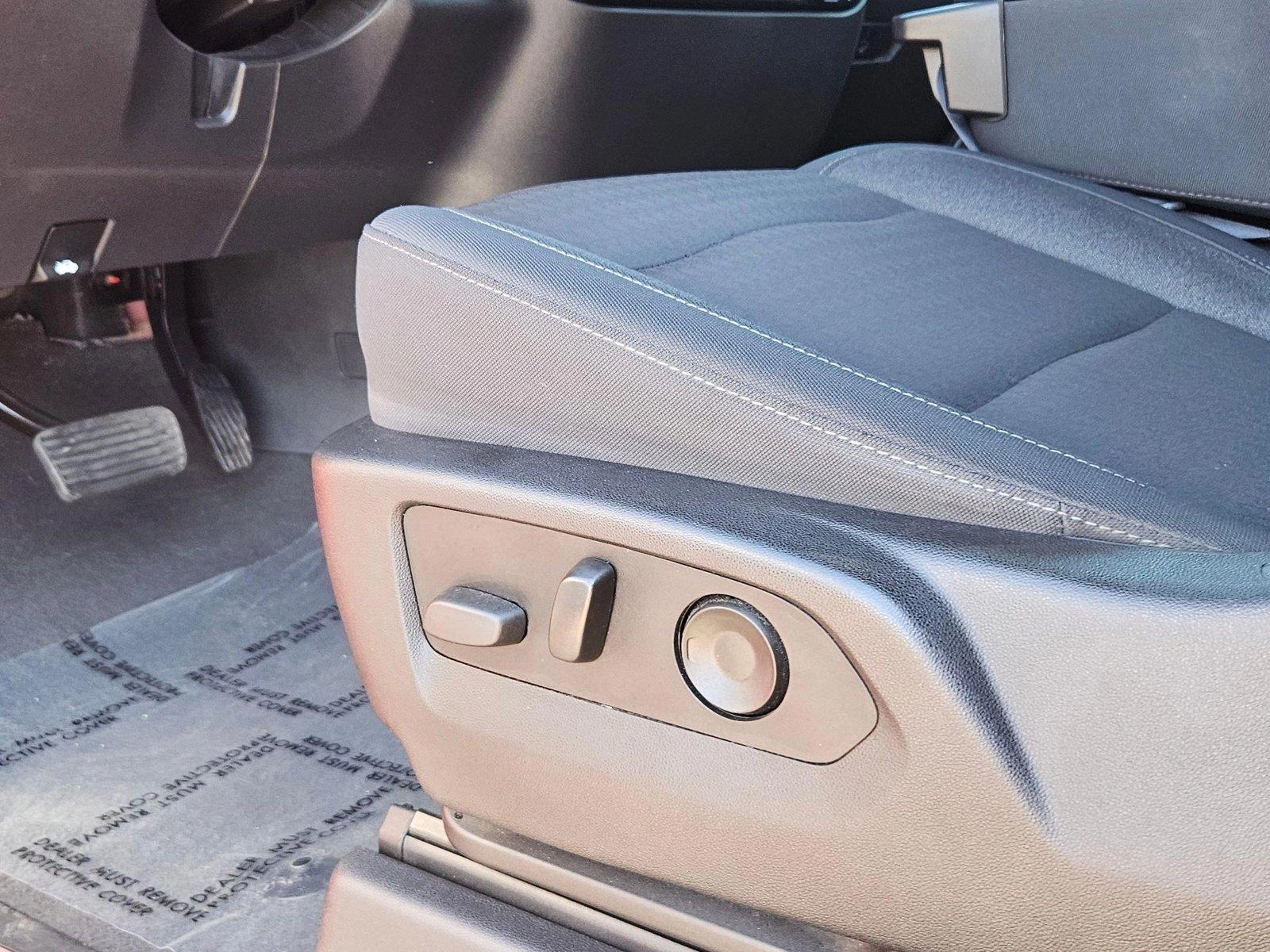 2022 Chevrolet Silverado 1500 Vehicle Photo in PEORIA, AZ 85382-3715