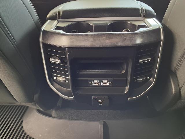 2021 Ram 1500 Vehicle Photo in Oshkosh, WI 54904