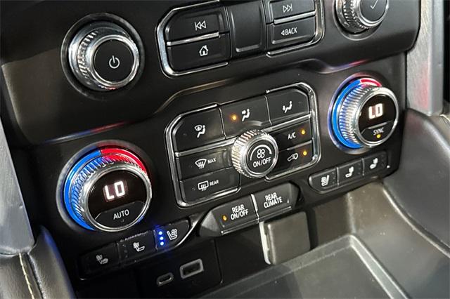 2021 GMC Yukon XL Vehicle Photo in ELK GROVE, CA 95757-8703