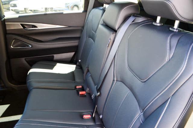 2025 INFINITI QX60 Vehicle Photo in Houston, TX 77090