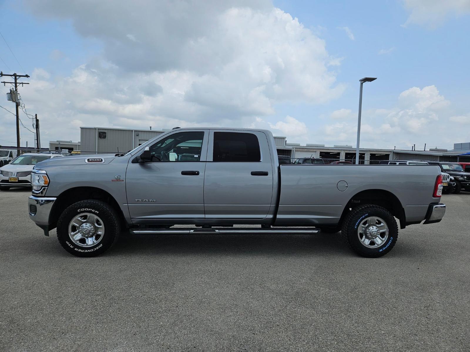 2022 Ram 3500 Vehicle Photo in Seguin, TX 78155