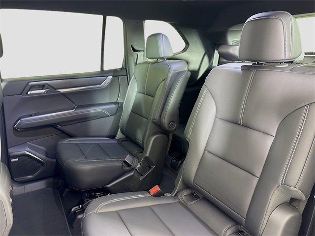 2025 GMC Acadia Vehicle Photo in PUYALLUP, WA 98371-4149