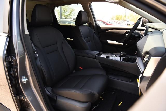 2025 Nissan Rogue Vehicle Photo in Ballwin, MO 63011