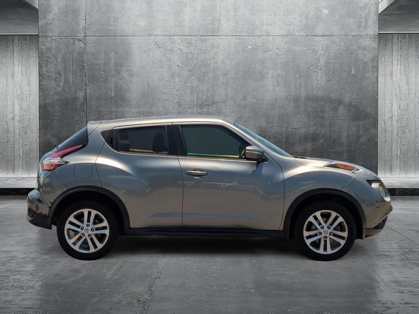 2017 Nissan JUKE Vehicle Photo in St. Petersburg, FL 33713