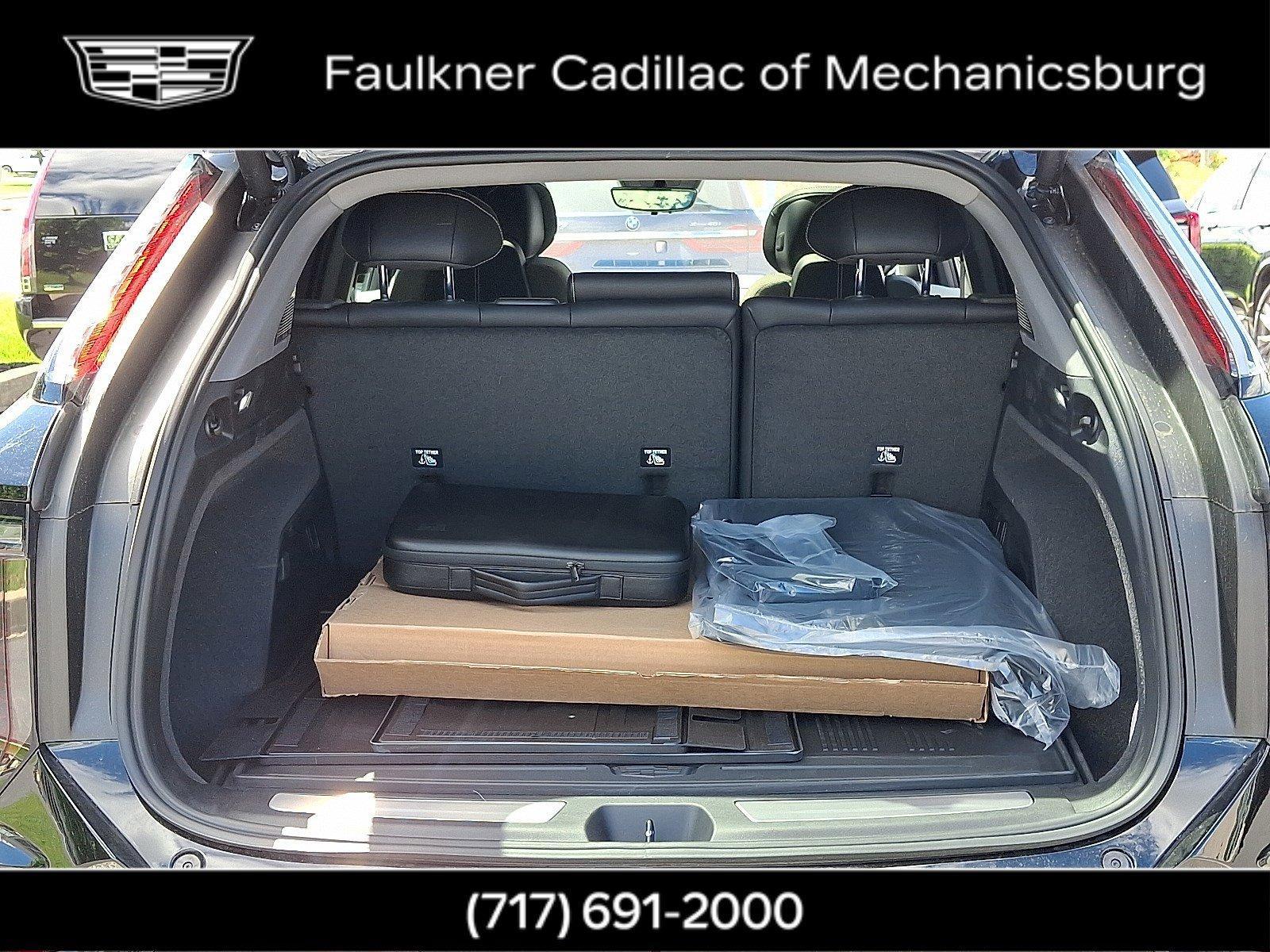 2025 Cadillac OPTIQ Vehicle Photo in MECHANICSBURG, PA 17050-1707