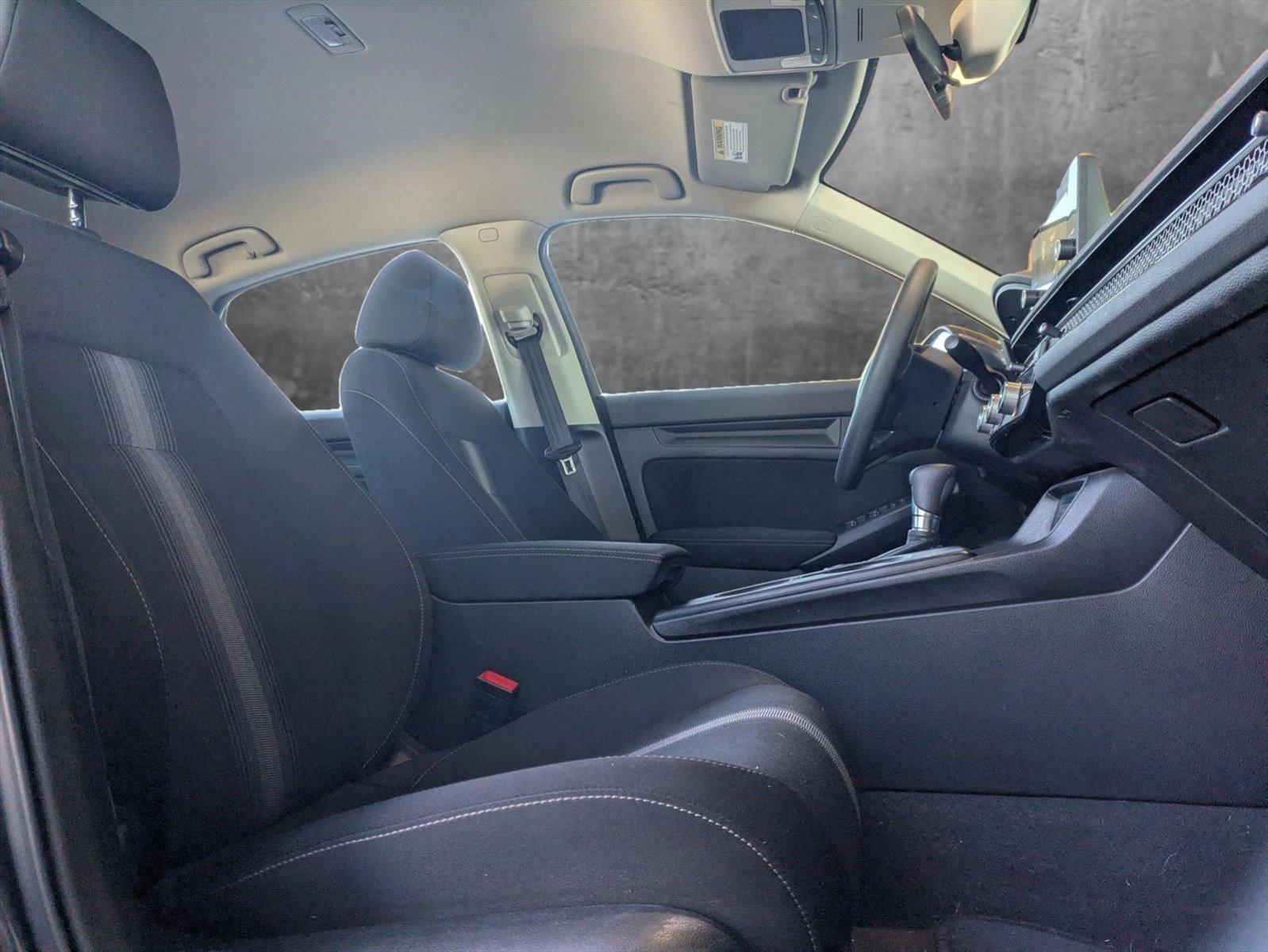 2023 Honda Civic Hatchback Vehicle Photo in Valencia, CA 91355-1794