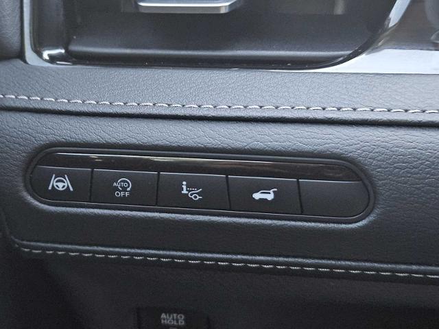 2025 INFINITI QX80 Vehicle Photo in Fort Worth, TX 76132
