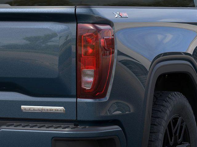 2025 GMC Sierra 1500 Vehicle Photo in DANBURY, CT 06810-5034