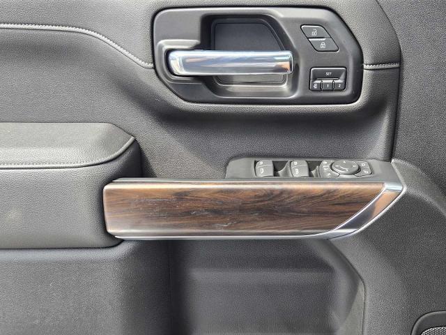 2022 GMC Sierra 2500 HD Vehicle Photo in DENTON, TX 76210-9321