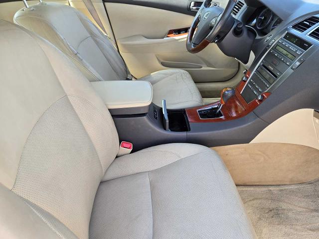 2011 Lexus ES 350 Vehicle Photo in DENTON, TX 76210-9321