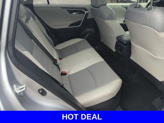 2020 Toyota RAV4 Vehicle Photo in Merrillville, IN 46410