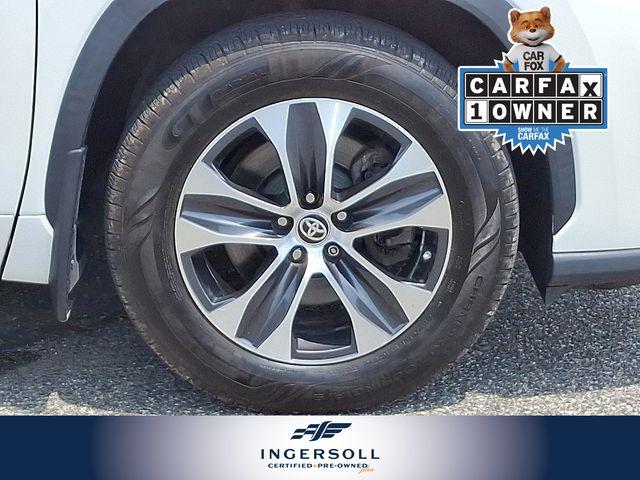 2020 Toyota Highlander Vehicle Photo in WATERTOWN, CT 06795-3318