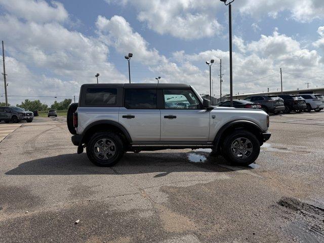 2024 Ford Bronco Vehicle Photo in Ogallala, NE 69153