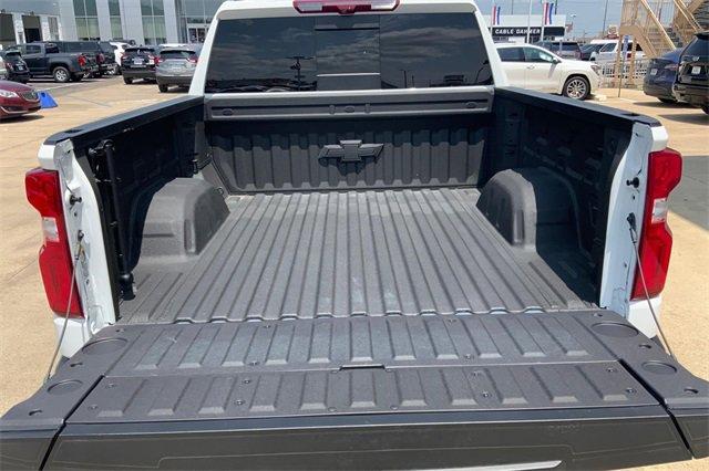 2025 Chevrolet Silverado 1500 Vehicle Photo in TOPEKA, KS 66609-0000
