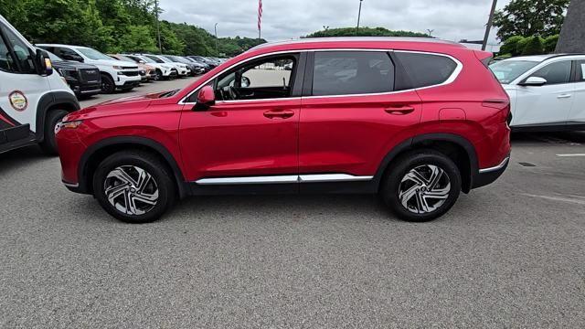 2022 Hyundai SANTA FE Vehicle Photo in Pleasant Hills, PA 15236