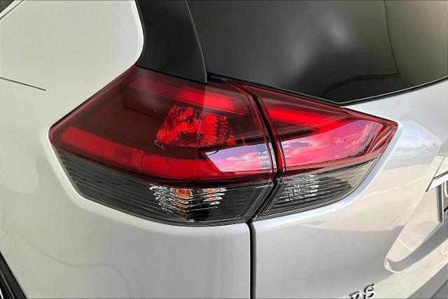 2019 Nissan Rogue Vehicle Photo in Grapevine, TX 76051