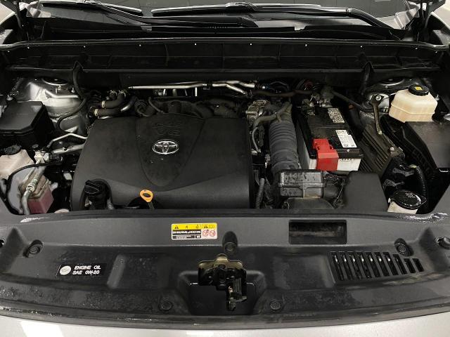 2022 Toyota Highlander Vehicle Photo in Appleton, WI 54913