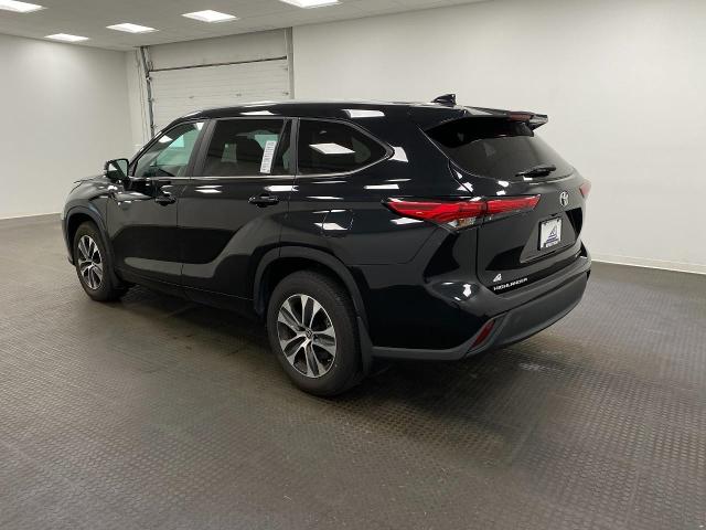 2023 Toyota Highlander Vehicle Photo in Appleton, WI 54913