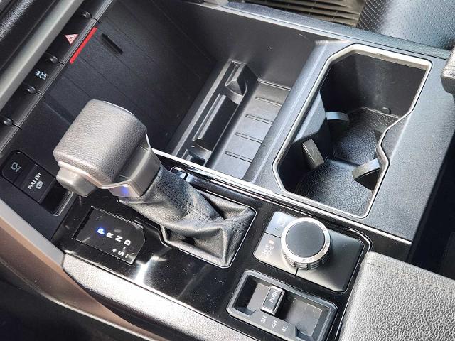 2022 Toyota Tundra 4WD Vehicle Photo in DENTON, TX 76210-9321