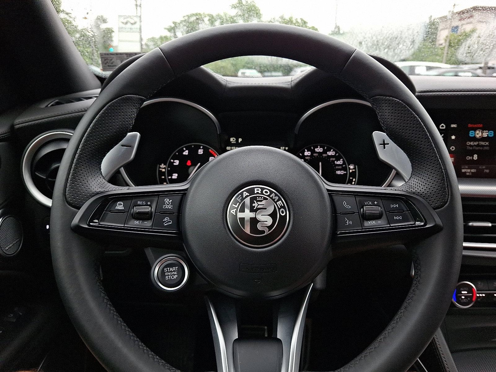 2022 Alfa Romeo Stelvio Vehicle Photo in Willow Grove, PA 19090