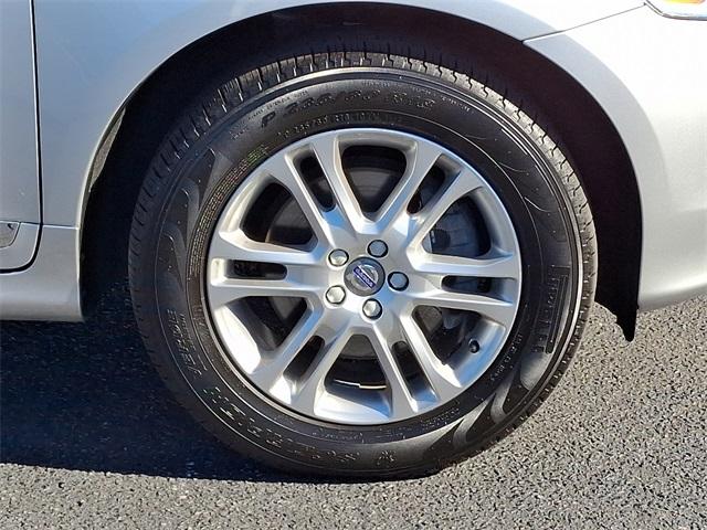 2016 Volvo XC60 Vehicle Photo in New Bloomfield, PA 17068