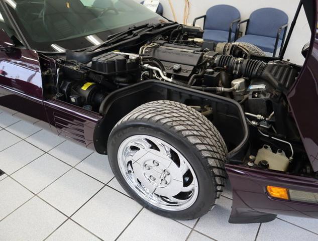 1994 Chevrolet Corvette Vehicle Photo in DETROIT, MI 48207-4102