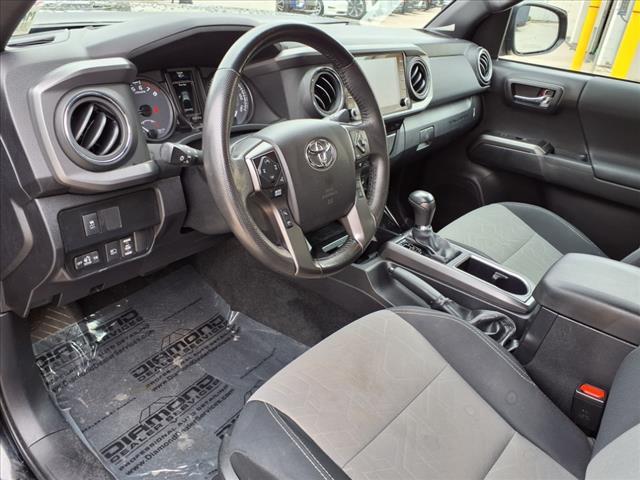 2022 Toyota Tacoma 4WD Vehicle Photo in TAMPA, FL 33612-3404