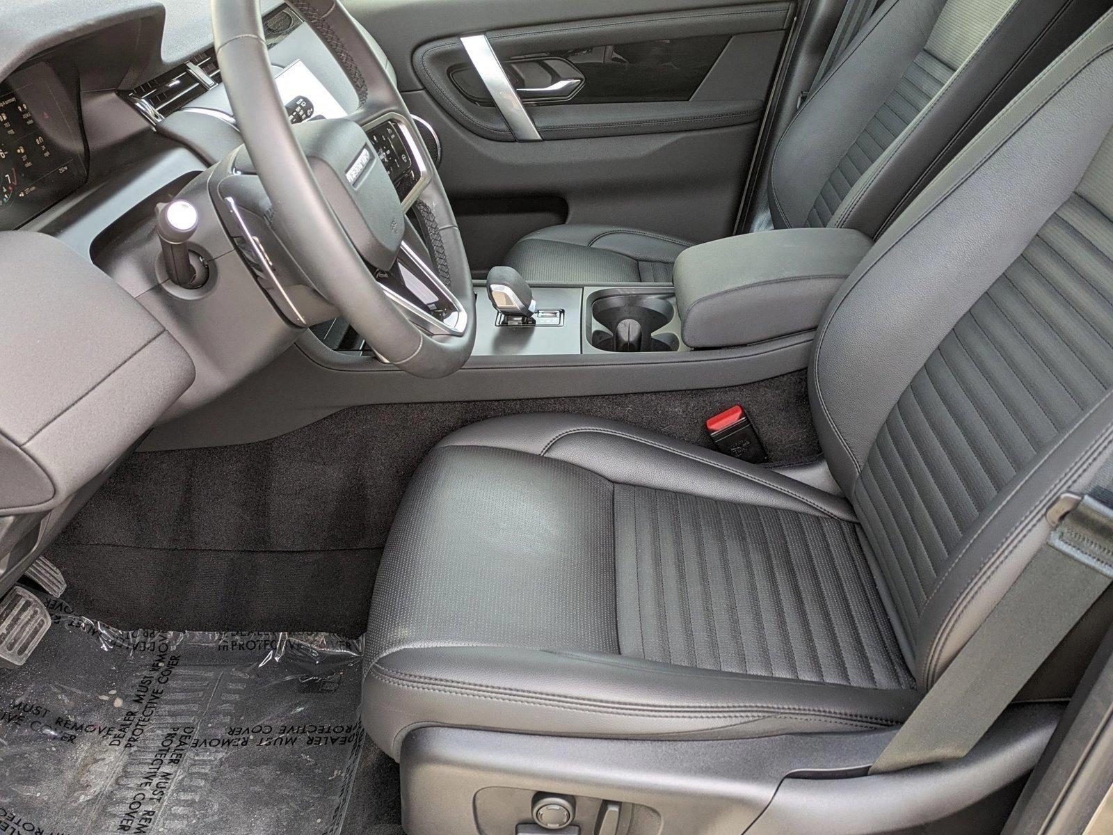 2024 Land Rover Discovery Sport Vehicle Photo in Bethesda, MD 20852