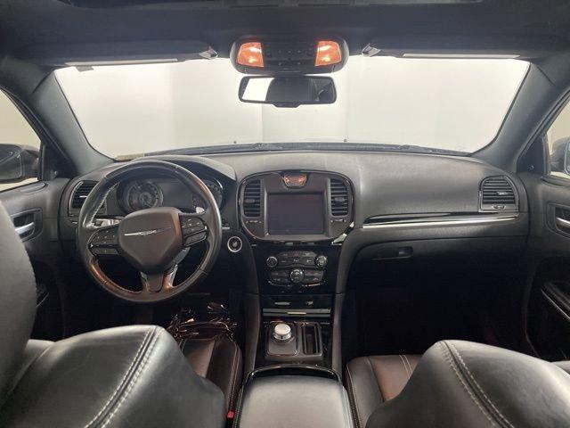 2022 Chrysler 300 Vehicle Photo in PHOENIX, AZ 85014-3381