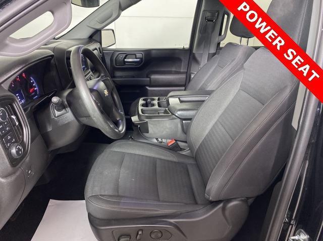 2023 Chevrolet Silverado 1500 Vehicle Photo in MEDINA, OH 44256-9001