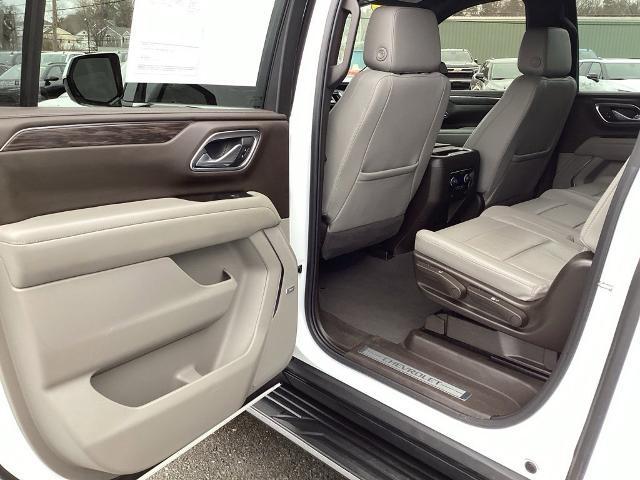2023 Chevrolet Suburban Vehicle Photo in GARDNER, MA 01440-3110